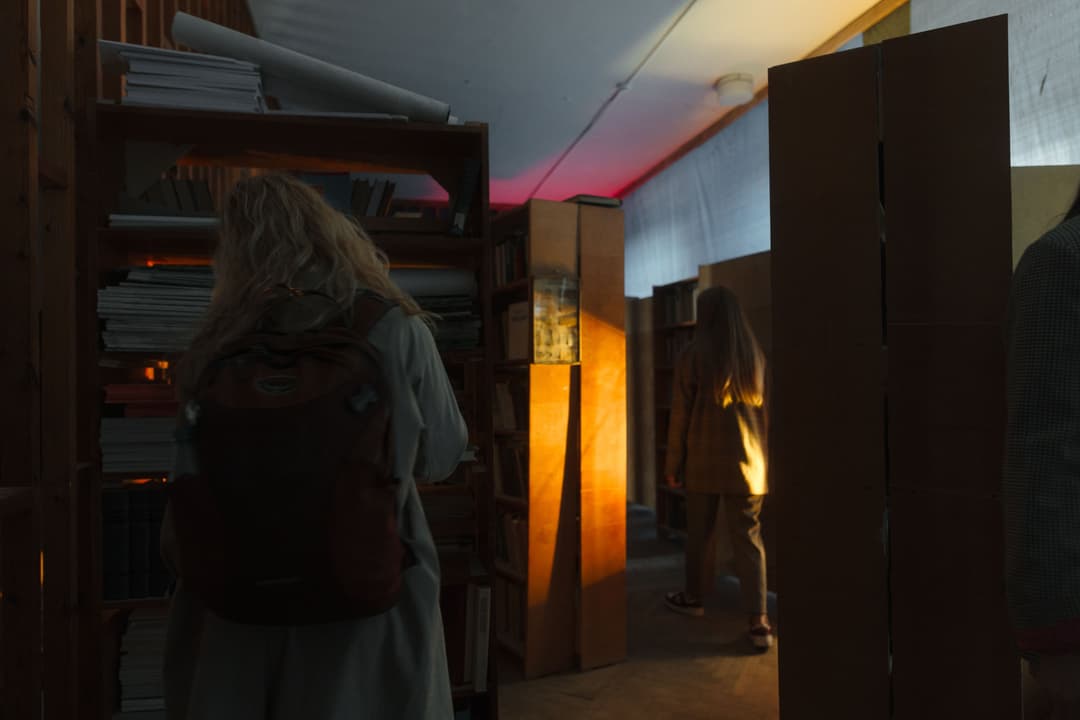 Parasitic Gifts in a Forgotten Soviet Library